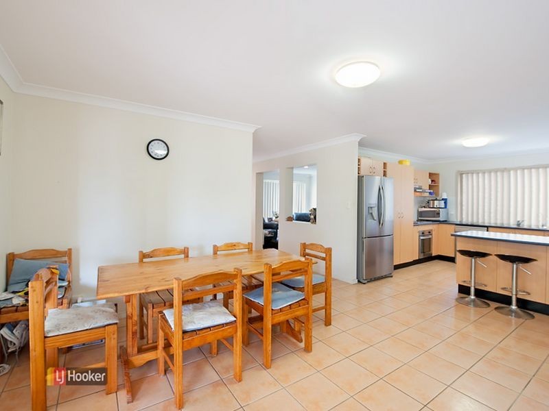 4 Peachester Court, Deception Bay QLD 4508
