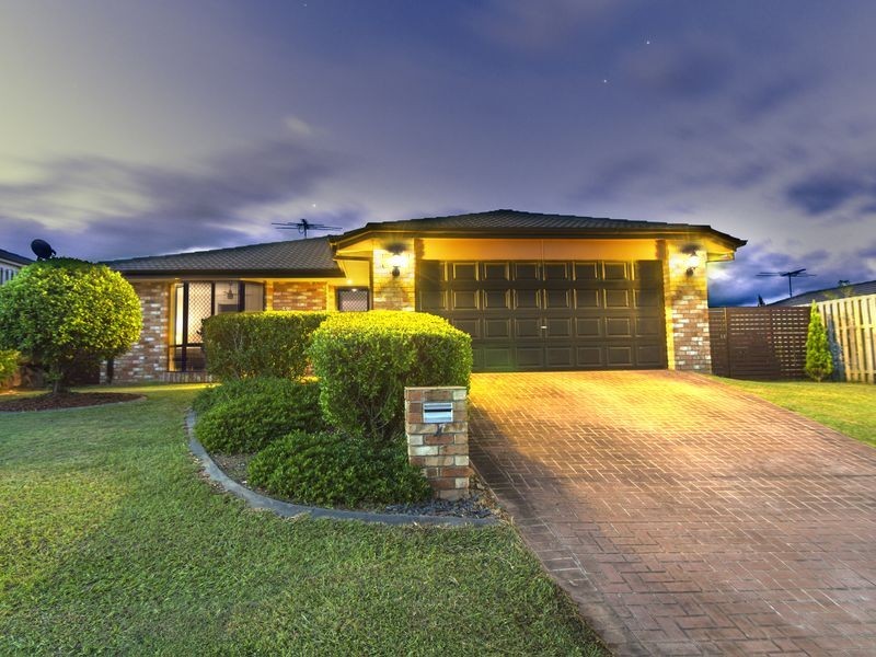 4 Copper Crescent, Griffin QLD 4503