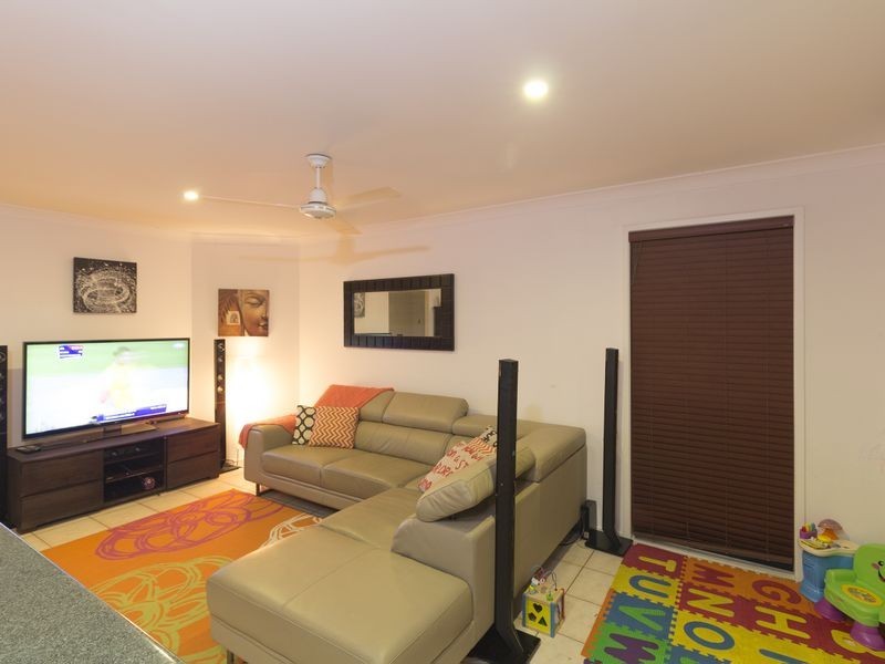 4 Copper Crescent, Griffin QLD 4503
