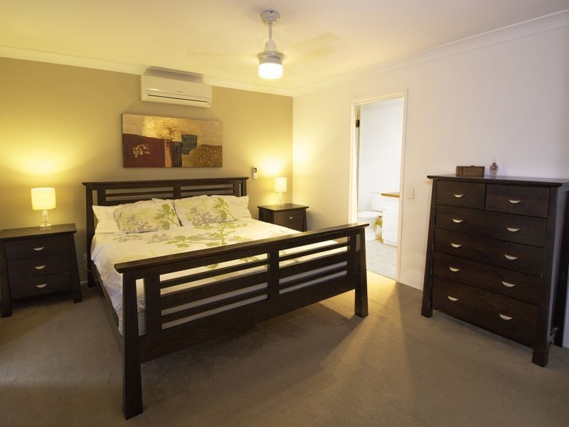4 Copper Crescent, Griffin QLD 4503