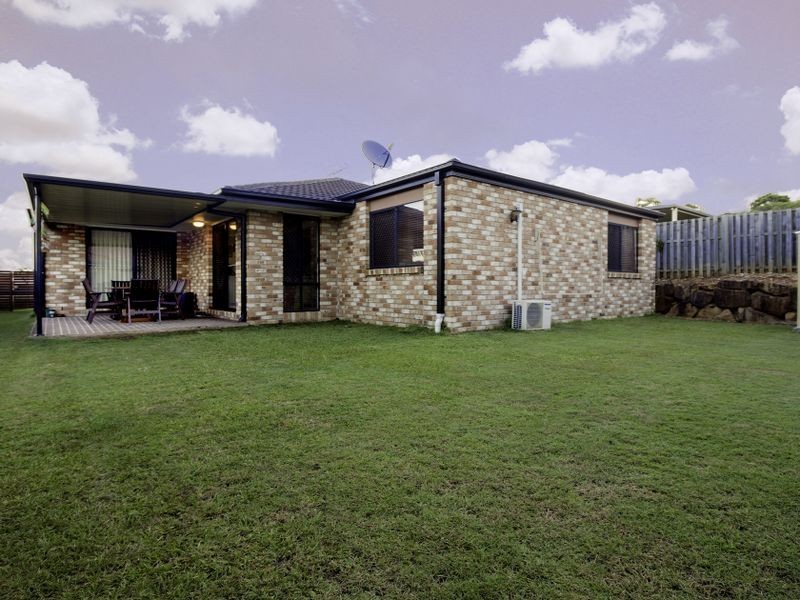 4 Copper Crescent, Griffin QLD 4503
