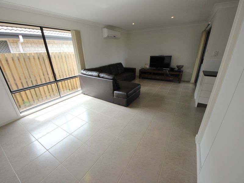 17 Madison Avenue, North Lakes QLD 4509