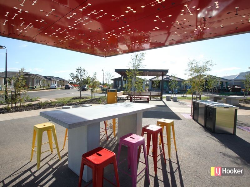 17 Madison Avenue, North Lakes QLD 4509