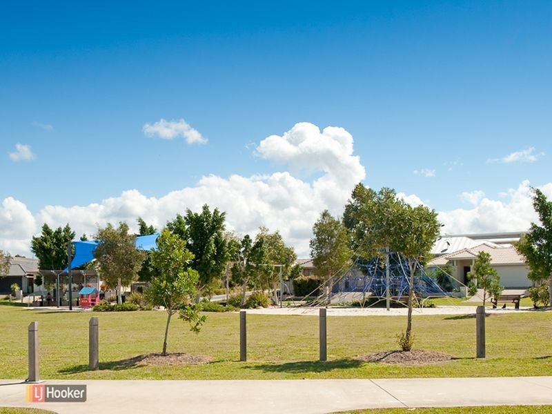 19 Portmarnock Street, North Lakes QLD 4509