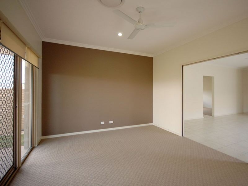 11 Astley Parade, North Lakes QLD 4509