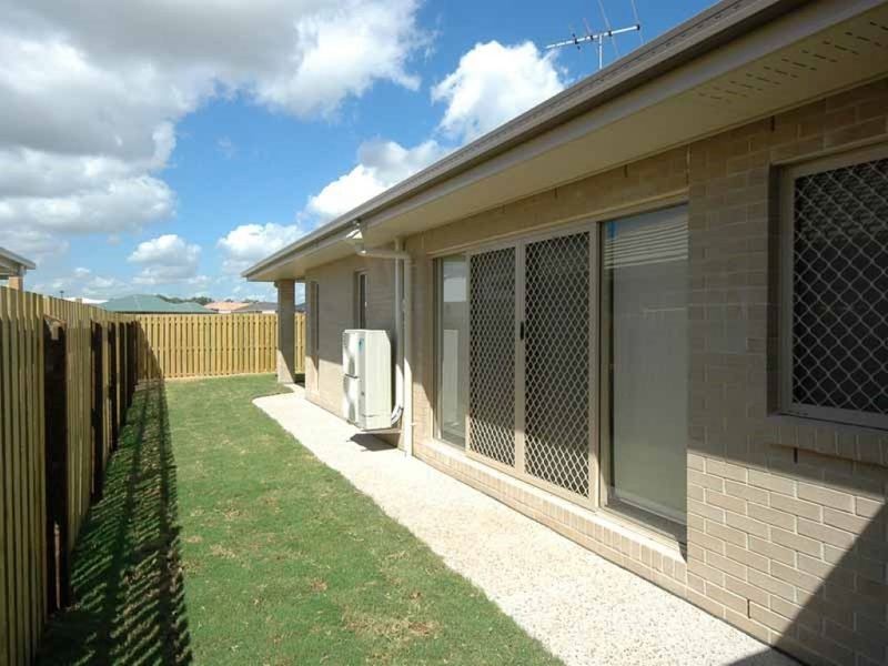 11 Astley Parade, North Lakes QLD 4509