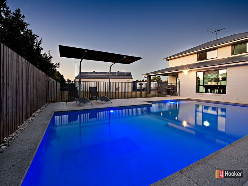 91 Sears Parade, North Lakes QLD 4509