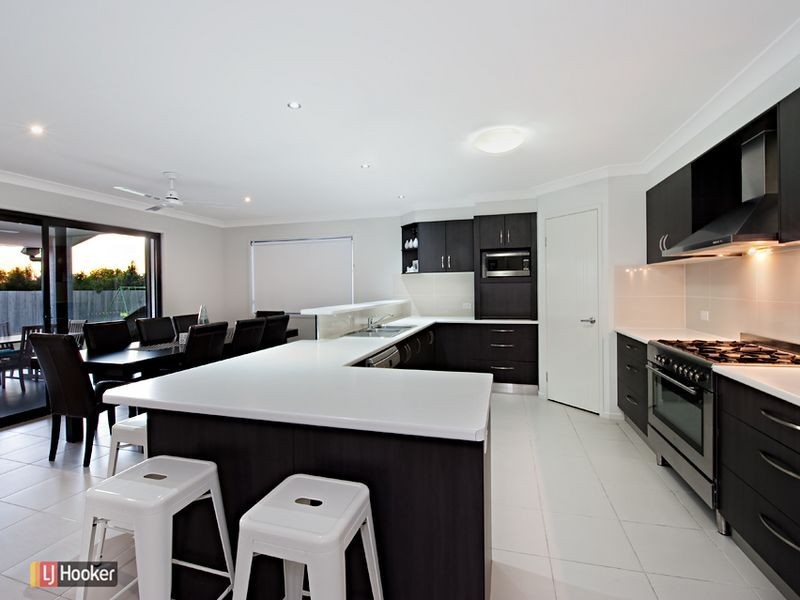 91 Sears Parade, North Lakes QLD 4509
