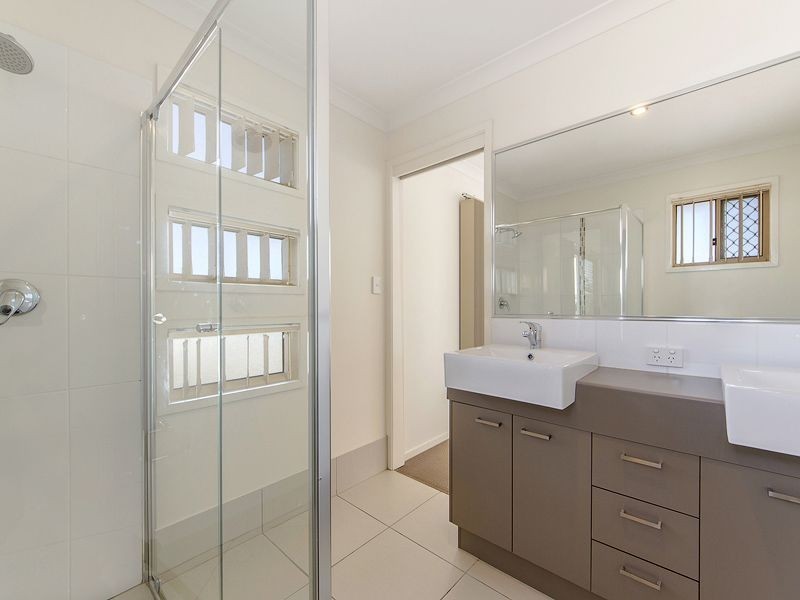 3 Dunes Crescent, North Lakes QLD 4509