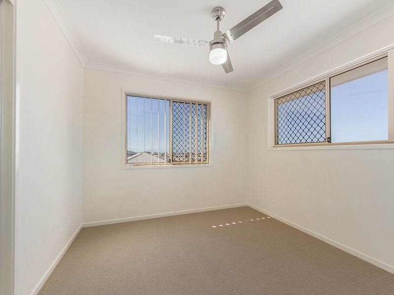 3 Dunes Crescent, North Lakes QLD 4509