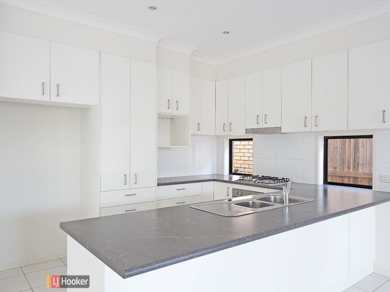 7 Cedar Street, North Lakes QLD 4509