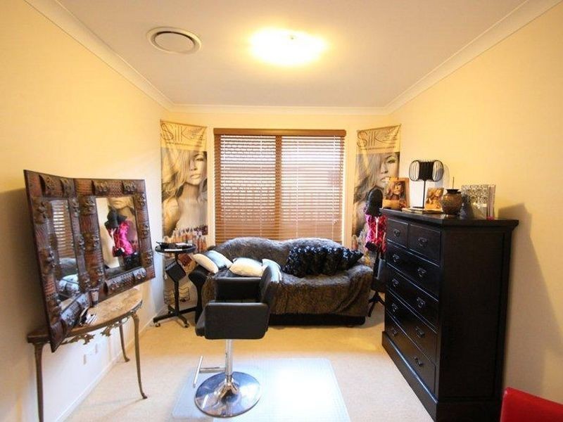 31 Douglas Circuit, North Lakes QLD 4509