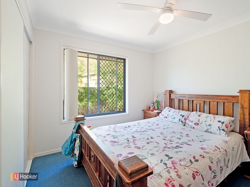 12 Heathcote Avenue, North Lakes QLD 4509
