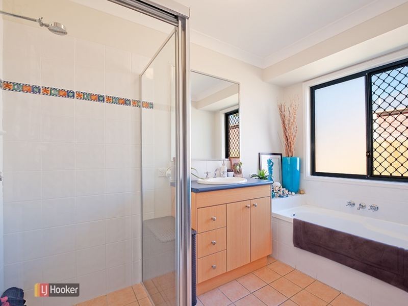 12 Heathcote Avenue, North Lakes QLD 4509