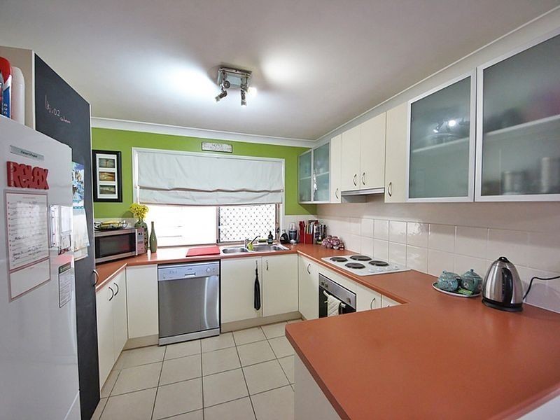 13 Forester Place, Kallangur QLD 4503
