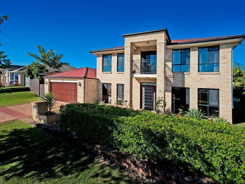 4 Chilton Crescent, North Lakes QLD 4509