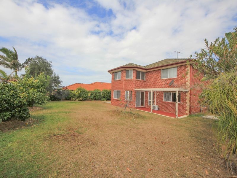 10 Southerden Drive, North Lakes QLD 4509