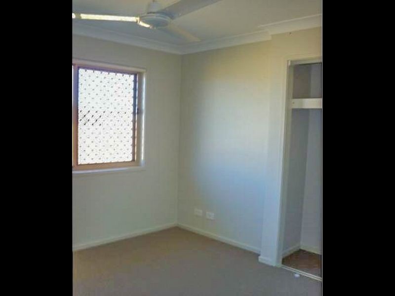 29 Dickson Crescent, North Lakes QLD 4509