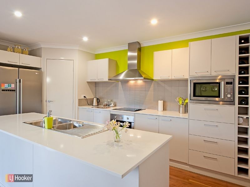 13 Champion Circuit, Narangba QLD 4504