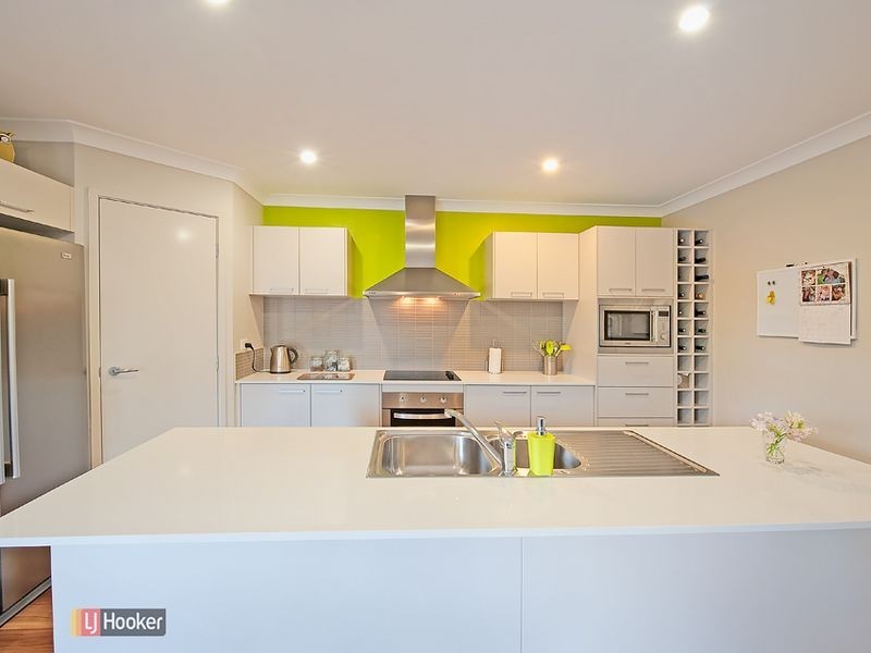 13 Champion Circuit, Narangba QLD 4504