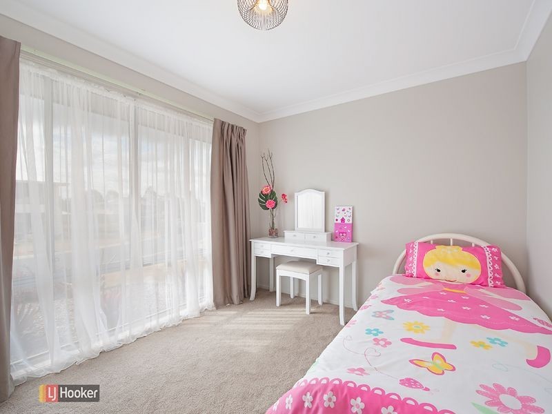 13 Champion Circuit, Narangba QLD 4504