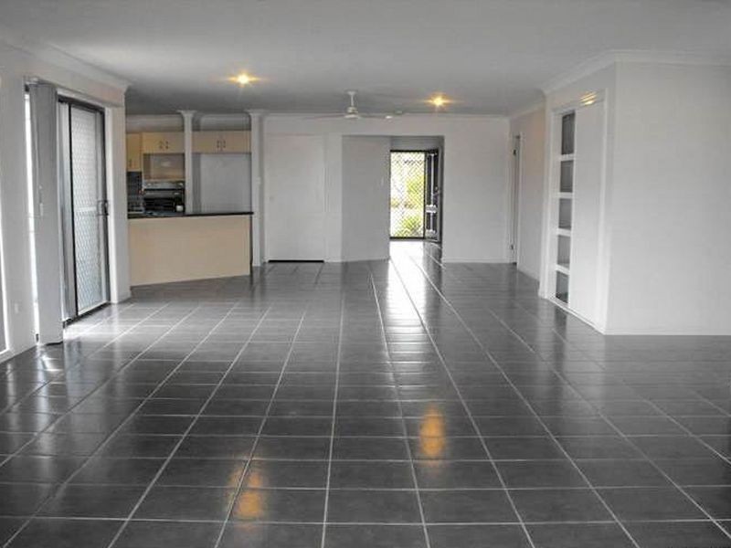5 Litchfield Court, North Lakes QLD 4509