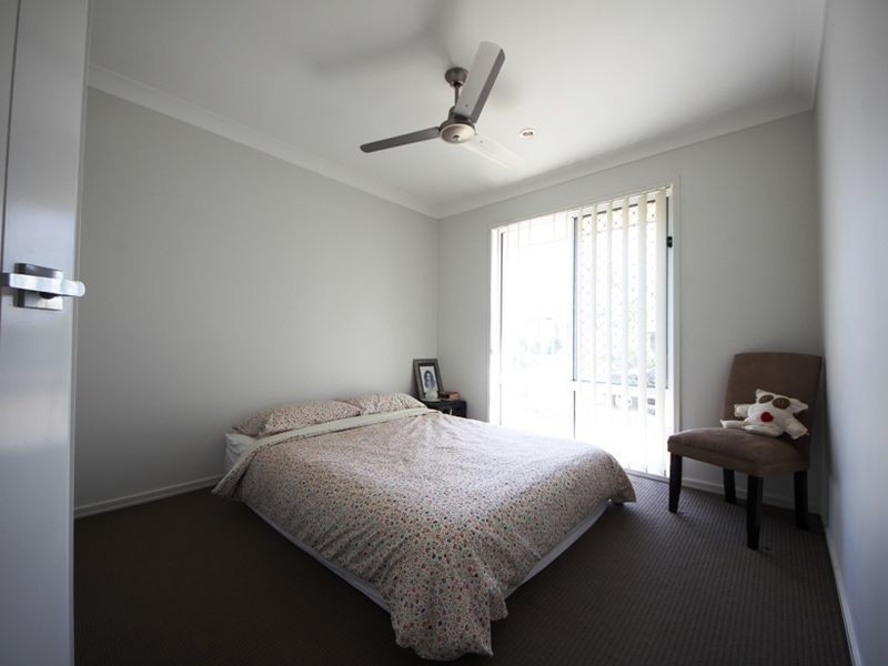 9 Lomond Street, North Lakes QLD 4509