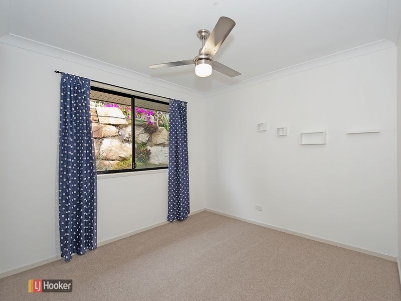 27 Sears Parade, North Lakes QLD 4509