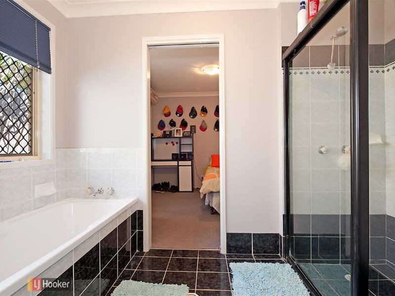 24 Lapwing Crescent, Mango Hill QLD 4509