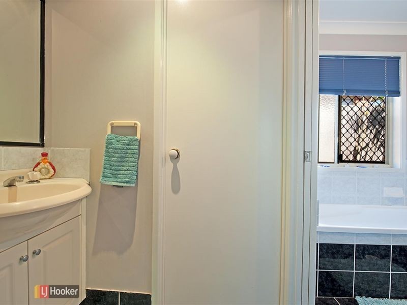 24 Lapwing Crescent, Mango Hill QLD 4509