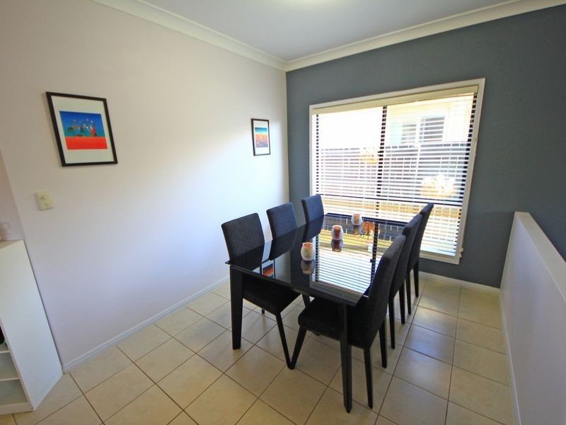 15 Foambark Street, North Lakes QLD 4509