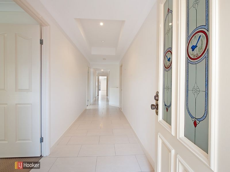 39 Southerden Drive, North Lakes QLD 4509
