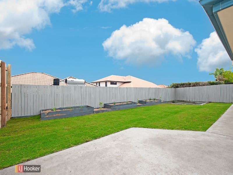 39 Southerden Drive, North Lakes QLD 4509