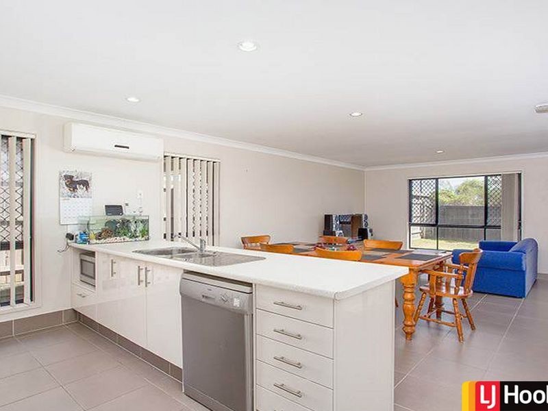 34 Trump Circuit, North Lakes QLD 4509