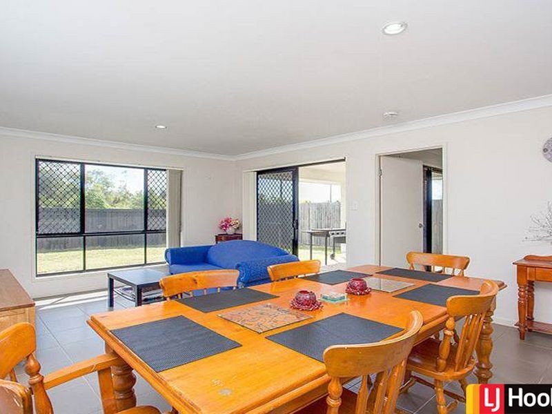 34 Trump Circuit, North Lakes QLD 4509