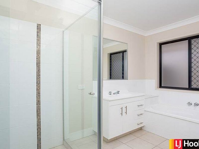 34 Trump Circuit, North Lakes QLD 4509