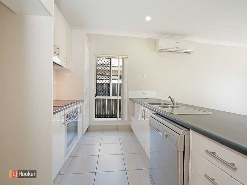 9 Crenshaw St, North Lakes QLD 4509