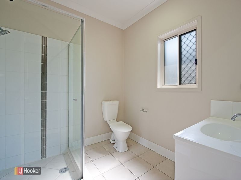9 Crenshaw St, North Lakes QLD 4509