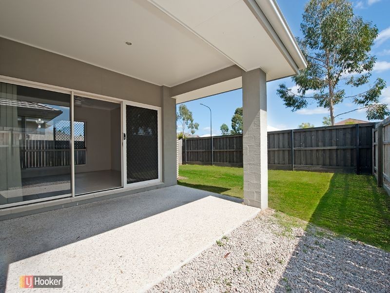 9 Crenshaw St, North Lakes QLD 4509