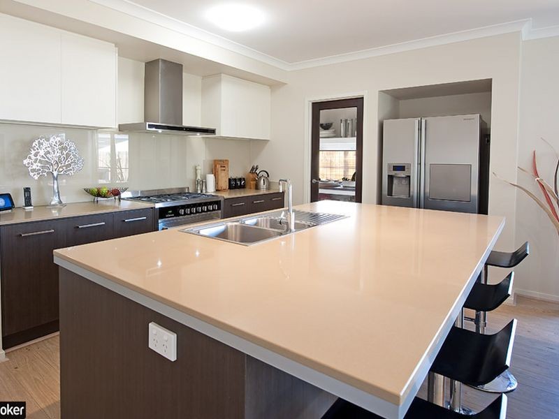 7 Elsey Circuit, North Lakes QLD 4509