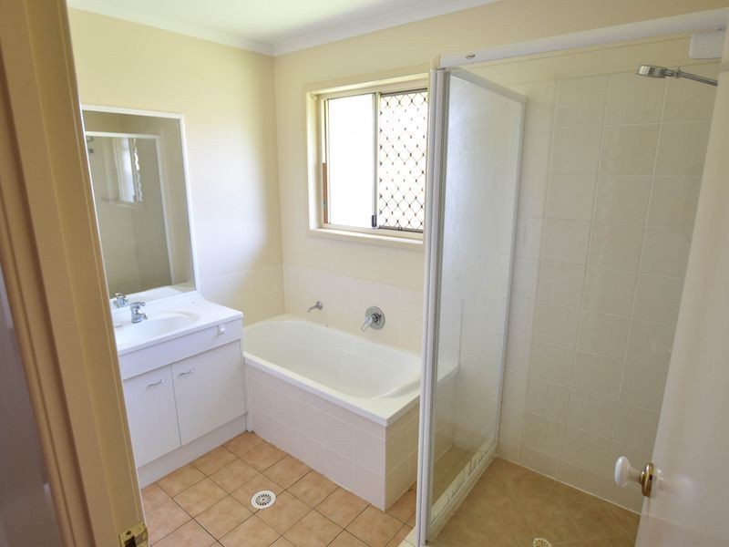 2 Sparrow Court, Deception Bay QLD 4508