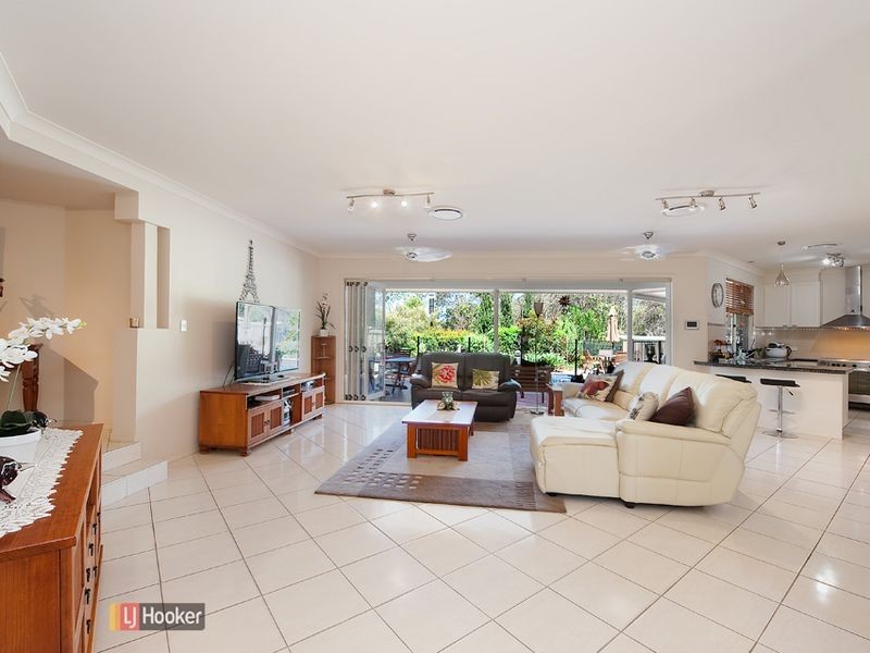 38 Sandpiper Avenue, North Lakes QLD 4509