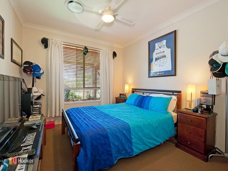 38 Sandpiper Avenue, North Lakes QLD 4509