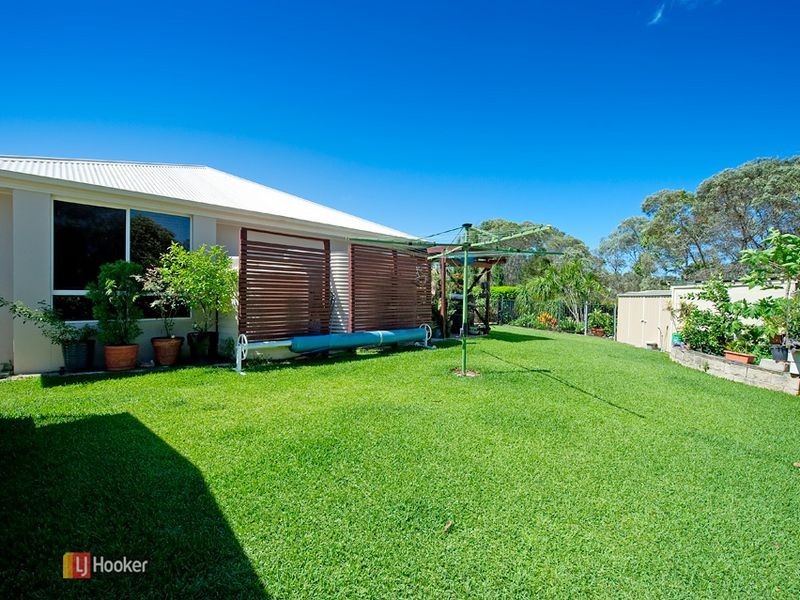 38 Sandpiper Avenue, North Lakes QLD 4509