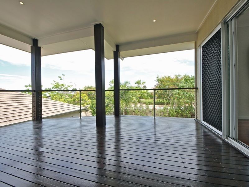 18 Elkington Cct, North Lakes QLD 4509