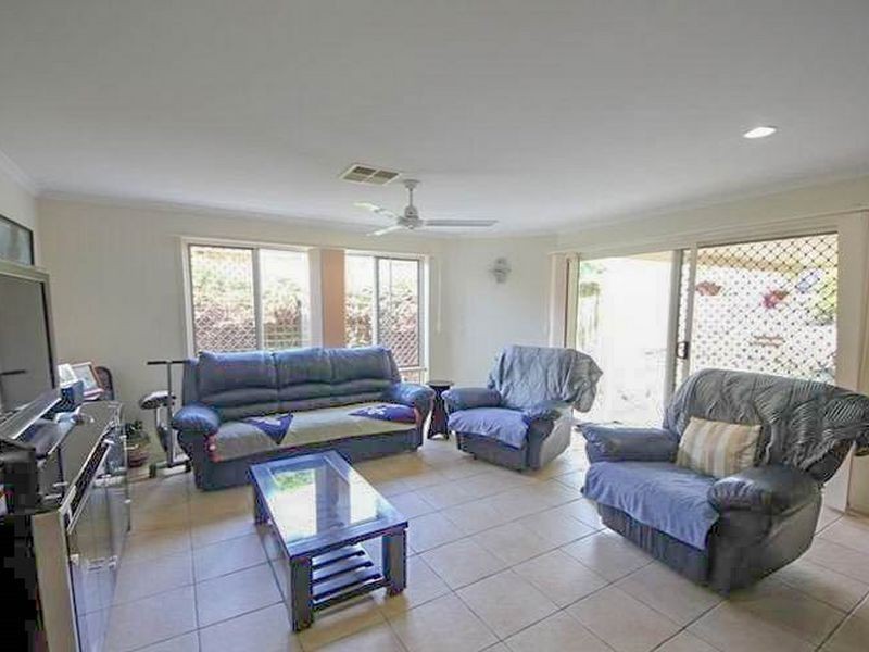 8 Hamersley Court, North Lakes QLD 4509
