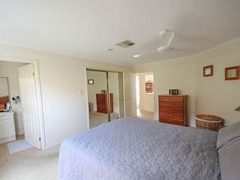 8 Hamersley Court, North Lakes QLD 4509