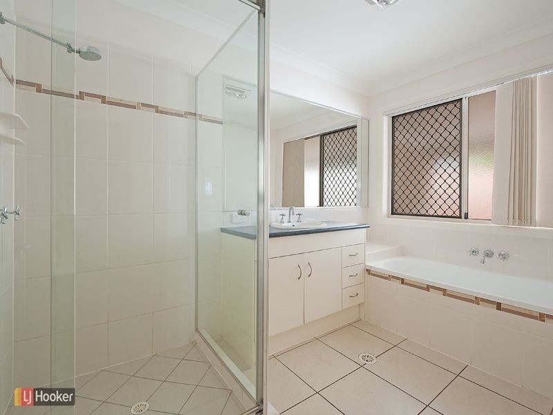 34 Topaz Drive, Mango Hill QLD 4509