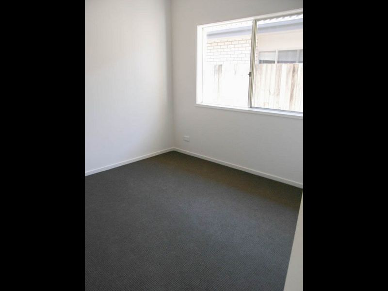 8 Dusky Street, North Lakes QLD 4509