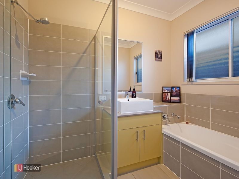 11 Tribeca Circuit, North Lakes QLD 4509
